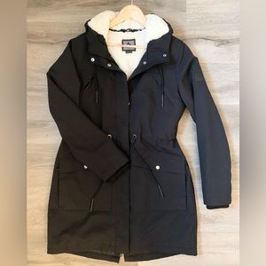 🌟 SOLD 🌟 Women’s McKINLEY Winter Jacket